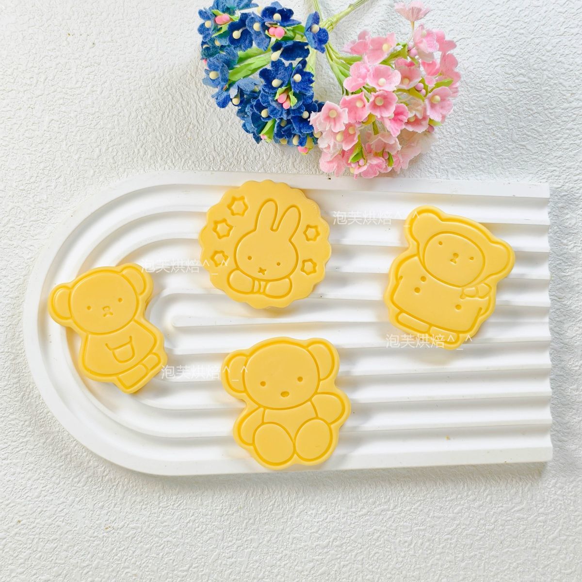 Cute 3D Press Cookie Mold with - Kitchen Gadgets Deals recension och pris